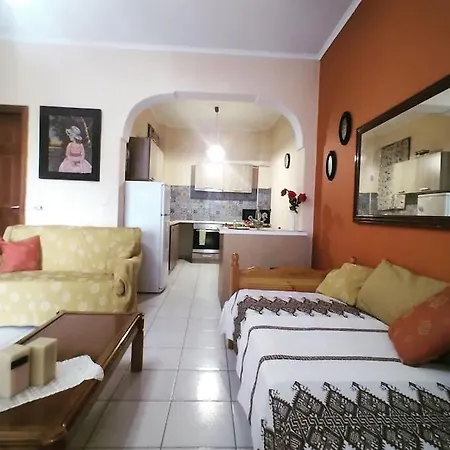 Rodi 3 * Kamari (Santorini)